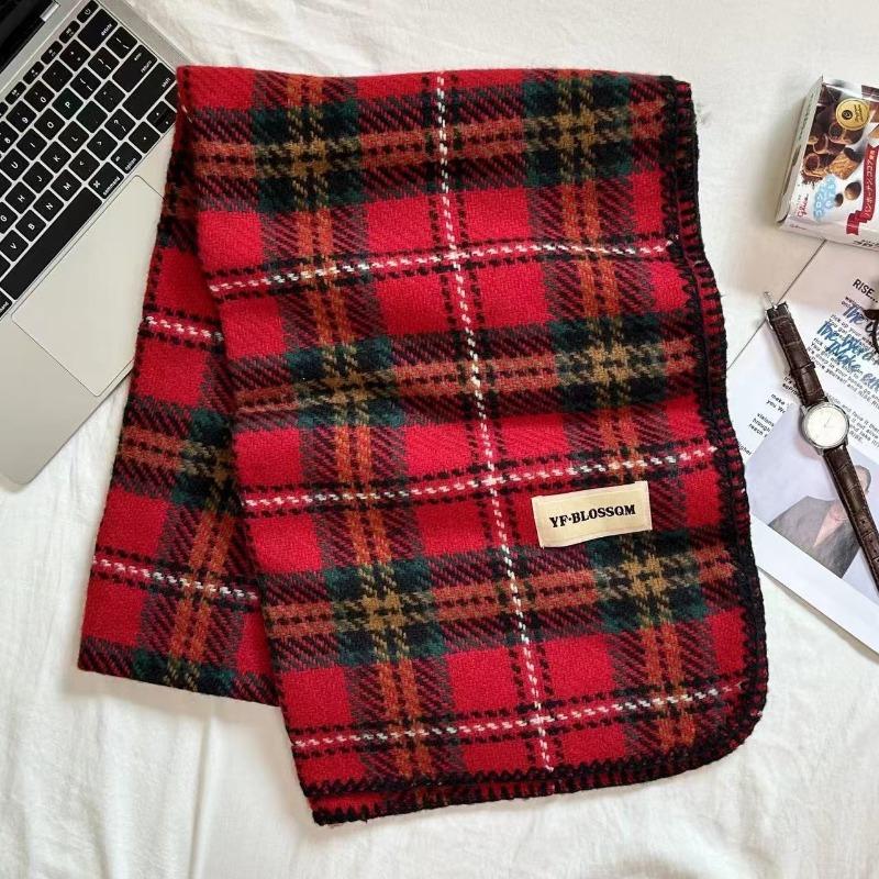 New Christmas Atmosphere Red Plaid Scarf Women's Winter Versatile Warm Thickened Student Scarf Tide