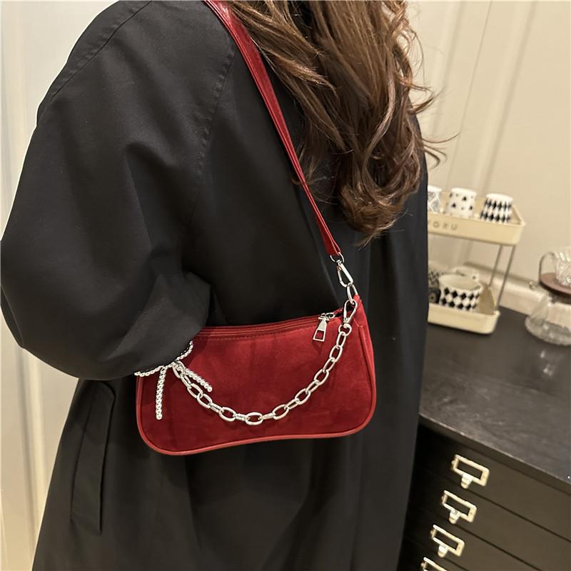 Minimalist Pu Small Square Bag With Chain Strap For Daily Casual Use