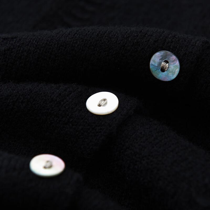 TUHUANG Women's Pure Wool Round Neck Cardigan Sweater