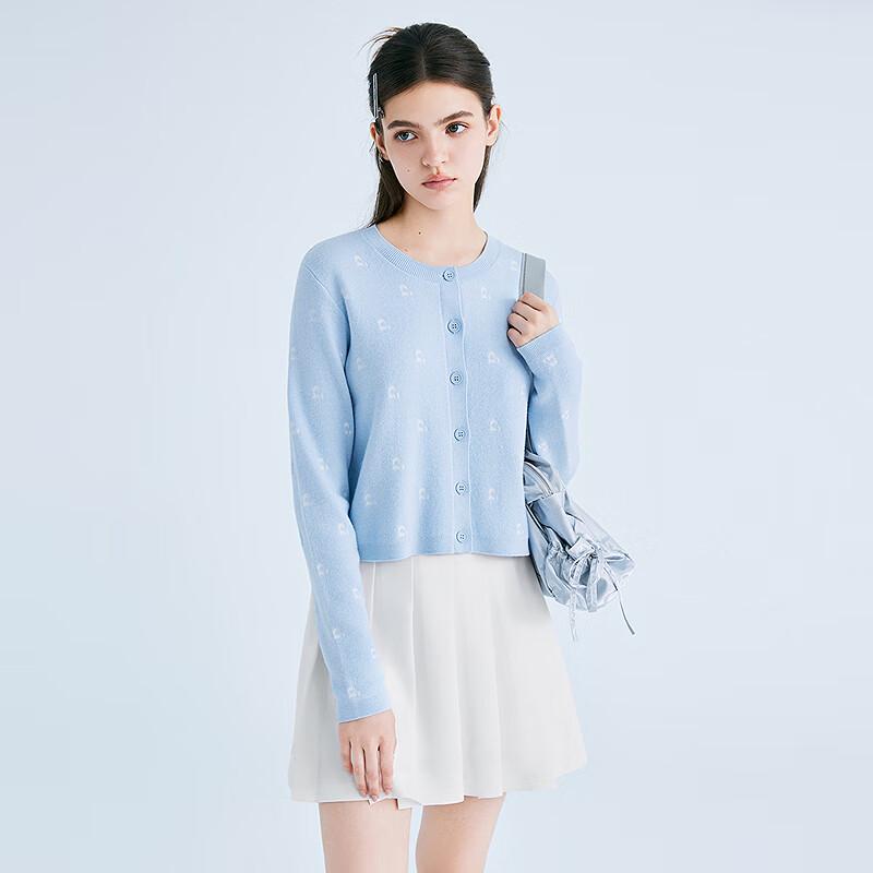 

LED IN 2025 Spring Round Neck Heart Pattern Knit Cardigan M
