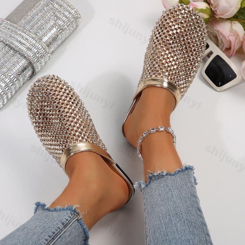 Summer Women Slippers 2026 New Flat Round Toe Slippers Women Breathable Rhinestone Hollow Out Fashion Sandals Zapatos De Mujer