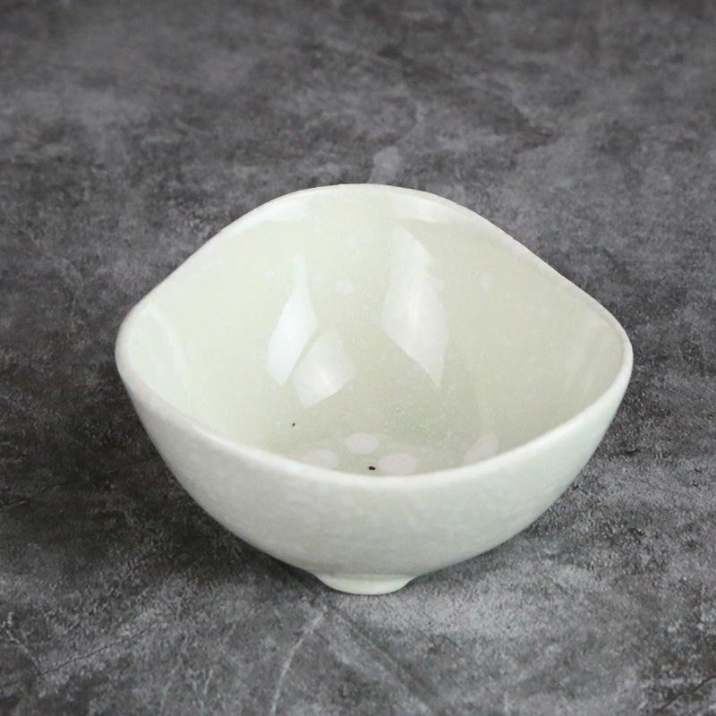 Ceramic Taste Dish Small Plate Mini Soy Sauce Tray Saucer Seasoning Bowl Jam Nut Porcelain Tableware Household Kitchen Supplies