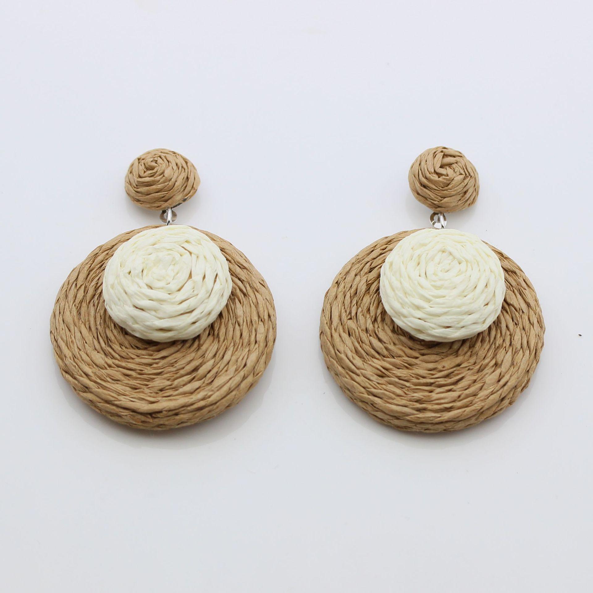 

Серьги-пусеты из ротанга ручной работы в богемном стиле - Ретро стиль для отпуска через границу