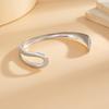 U-shaped Geometric Open Bangle: Simple Metallic Fashion for Women
