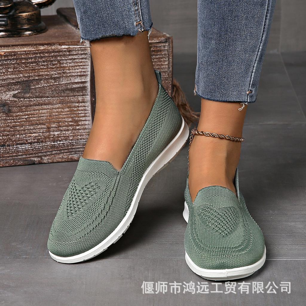 Foreign trade shoes women's spring and autumn large size women's casual single shoes one pedal old Beijing cloth shoes sticker