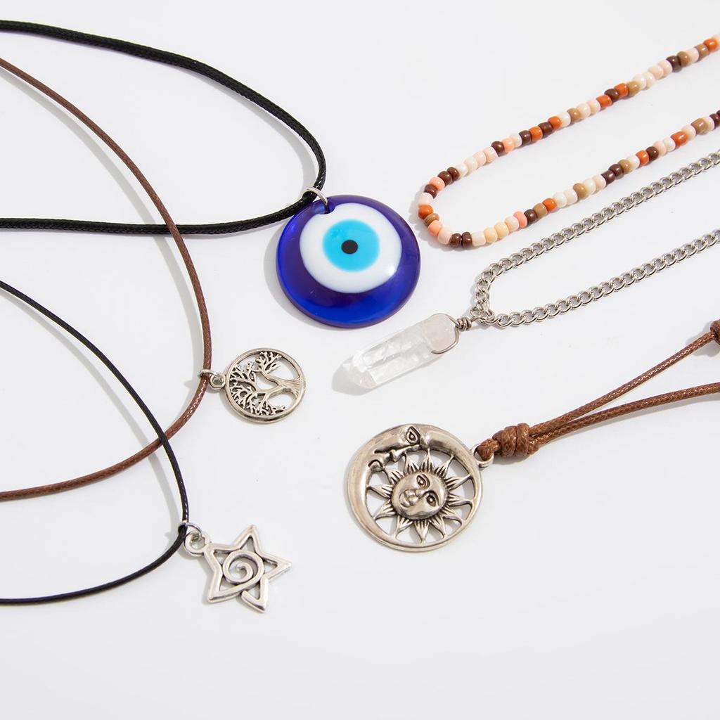 Halskette mit Anhänger im Ethno-Stil, Vintage Sonne und Mond, mehrlagig, literarisch, Retro, Damen Leder Wachskordel Halskette Schmuck