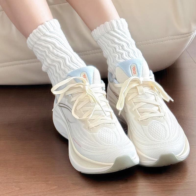 Anta Leaf 6 Women's Lightweight Cushioned Running Shoes