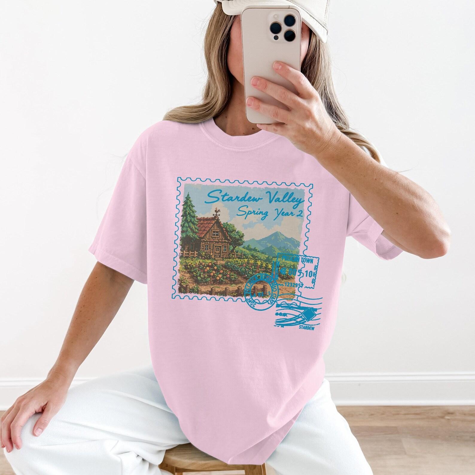 Stardew Valley T-shirt Cozy Gaming Sweater Gamer Girl Apparel Indie Games Tee Gifts for Girlfriend Stardew Valley Gift Cozy Game Shirt S