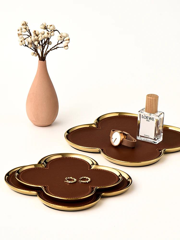 AhunderJiaz Light Luxury Ceramic Leather Storage Tray Desktop Jewelry Clover Display Tray Living Room Home Decoration