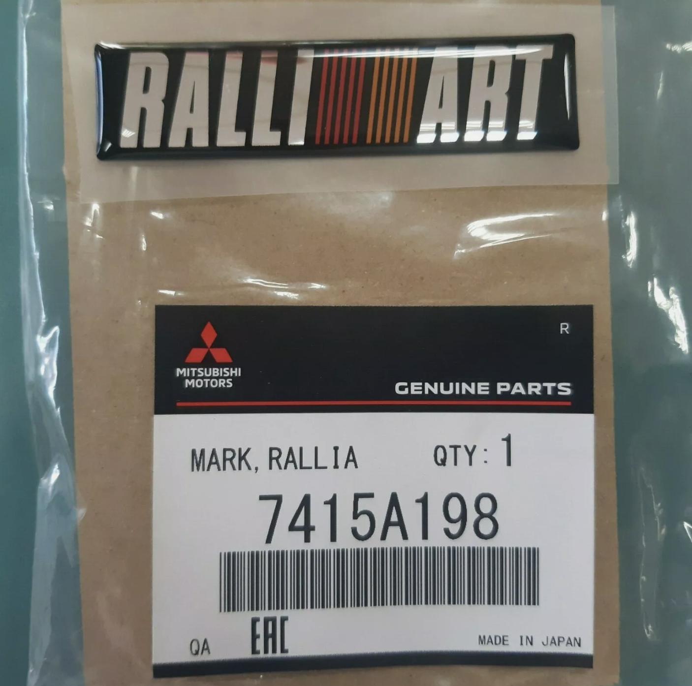 

Оригинальная задняя эмблема Mitsubishi OEM RALLIART 7415A198