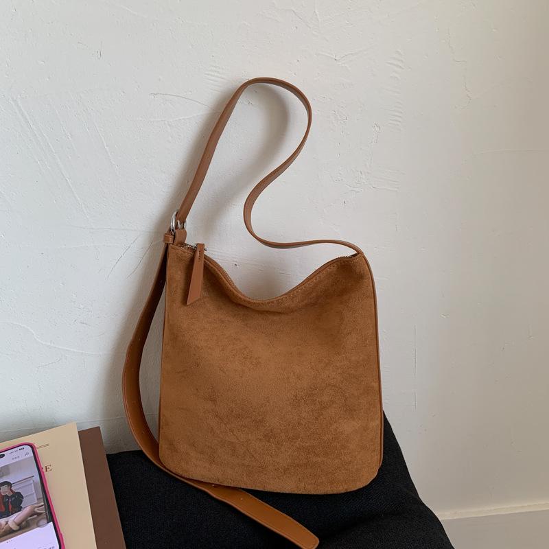 Herbst Retro Premium Feeling Achseltasche Damen 2025 neu matte Bucket Bag große Kapazität Schulter Pendlertasche Damen