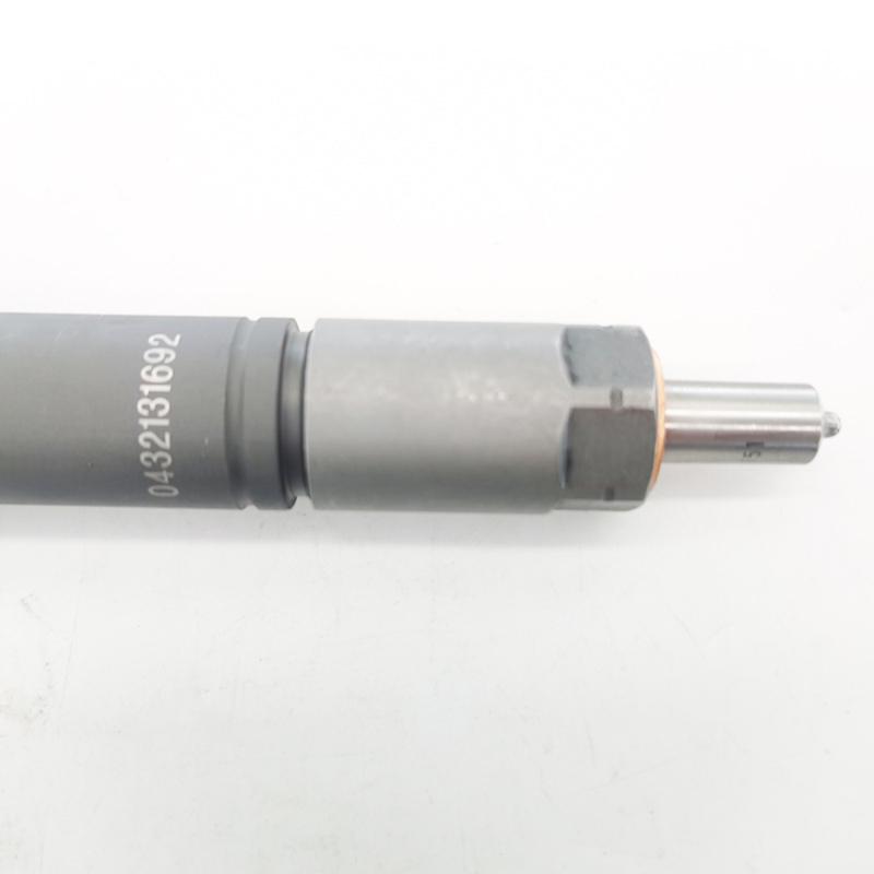 High quality New For 0432131692 Diesel Engines Parts Fuel Injector 0432131692 1404591 For  9.15