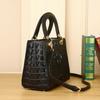 The Crocodile Pattern Is A Handbag, A Single-shoulder Crossbody Bag, A High-end Fashionable Women's Bag, and A High-end Princess Handbag