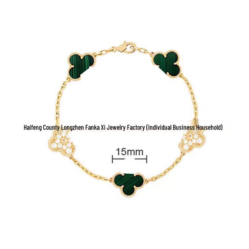 Bransoletka V Gold z Różowego Złota 18K z Koniczyną na Szczęście, Fioletowym Chalcedonem i Czerwonym Agatem dla Kobiet