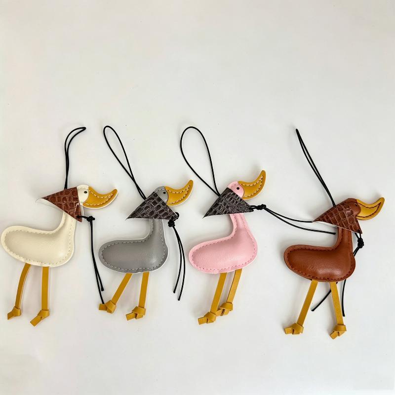 Kreatives Schal-Ente-Ente-Küken Auto Schlüsselanhänger Pu-Leder Tasche Anhänger Auto Schlüsselanhänger Dekoration