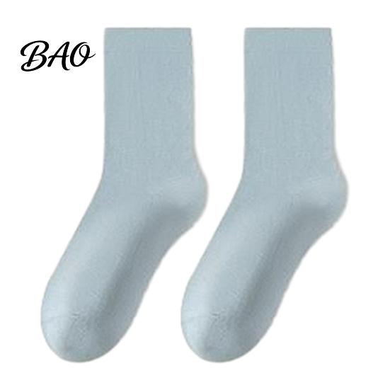 Versatile Commuter Style Socks Crew for Women, Solid Color Mid-calf Socks, Non-binding Loose Fit Daily Yoga And Sports, Comfortable Breathable Casual