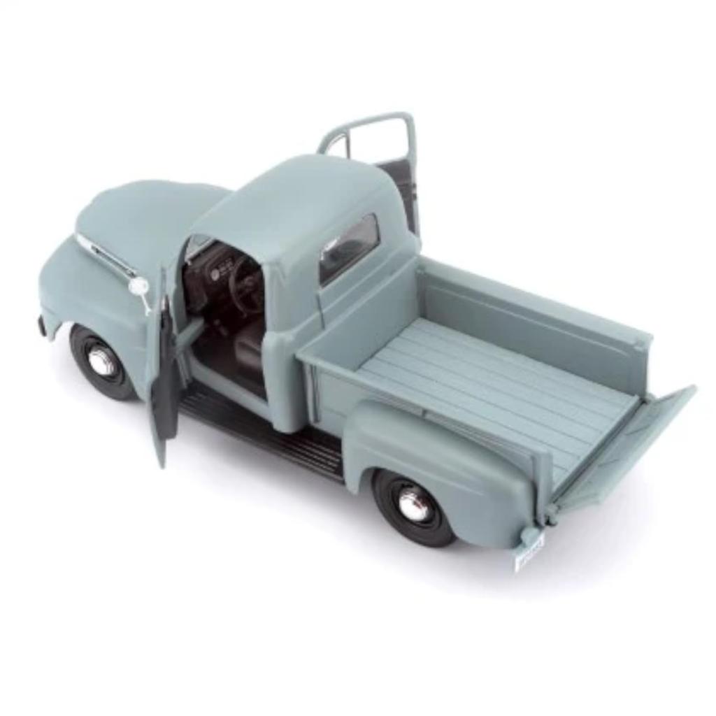MAISTO Ford Diecast Car 1/25 Scale Truck FORD USA F-1 PICK UP 1948 (Gray) [Parallel Import]