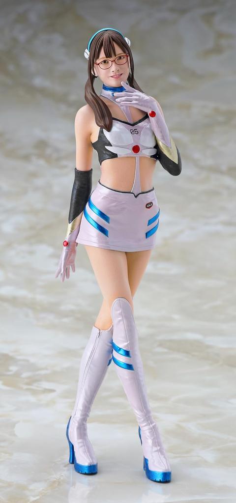 Hasegawa Real Figure Collection Evangelion Racing Circuit Mate Yukino Mari Illustrious Unpainted Resin Kit SP660 1/12 Luna/Makinami (Person)