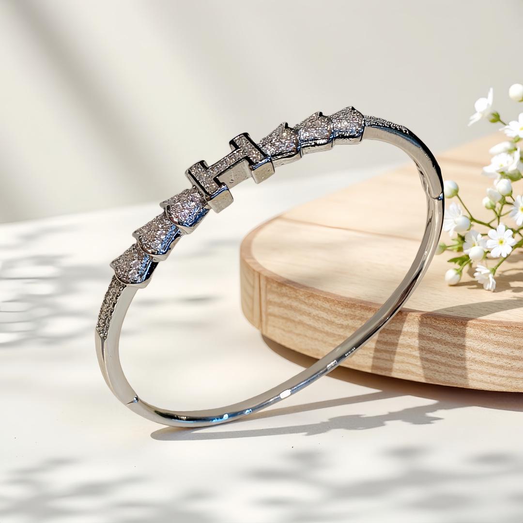 Элегантный Женский Европейский и Американский Открытый Браслет - Роскошный Дизайн Ручные Украшения серебряный