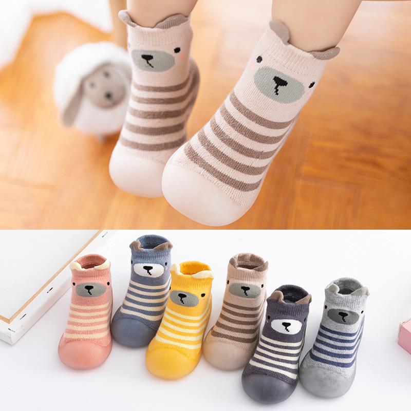Girls and Boys' Shoes, Socks, Soft-bottomed Flat Shoes, Indoor Anti-slip Shoes, Cartoon Style