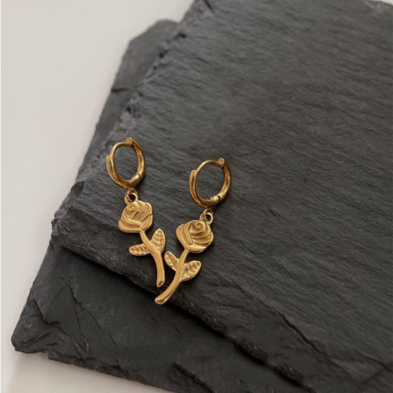 Elegant 18K Gold Plated Titanium Steel Rose & Little Prince 3D Flower Earrings (Non-Fading)