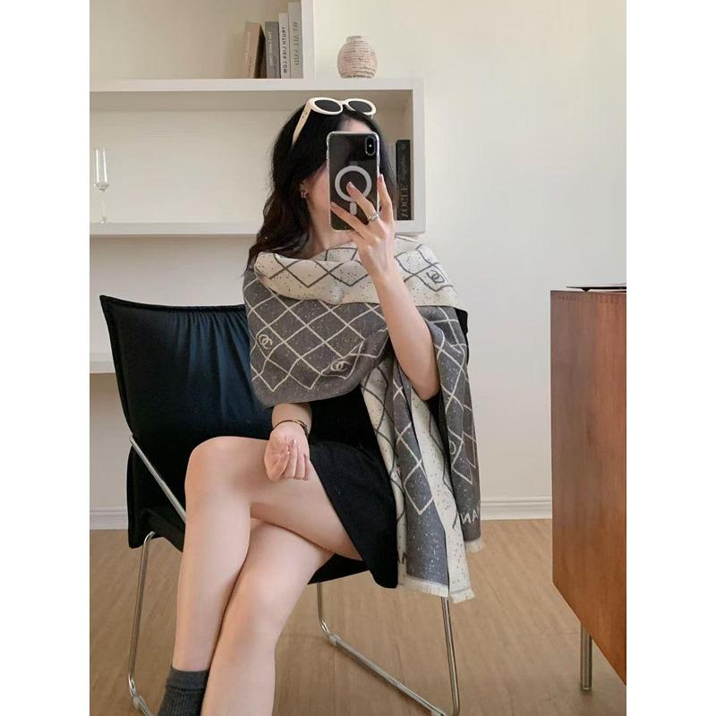 New Xiaoxiang Wool Blend Classic Light Luxury Letter Shawl Scarf Scarf