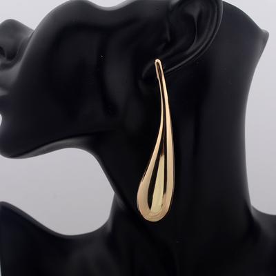 Orecchini pendenti lunghi alla moda a forma di goccia d'acqua per donna, in metallo dorato, semplici, vintage, grandi orecchini a goccia, gioielli geometrici esagerati