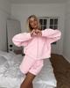 Set trening roz cu glugă și pantaloni scurți pentru femei - Trendy, tineresc, casual, din două piese