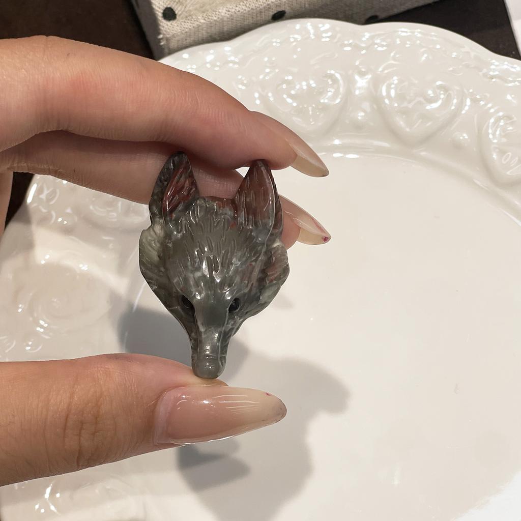 1Pc Natural Crystal Wolf Head Figurine 26×40mm Hand Carved Gemstone Animal Statue For Pocket Decor Crystal Collection