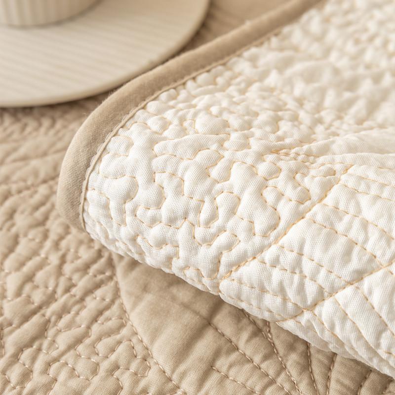Four Seasons Universal Cotton Quilted Embroidered Leaf Sofa Cushion Solid Color Modern Non-slip Sofa Cushion Towel