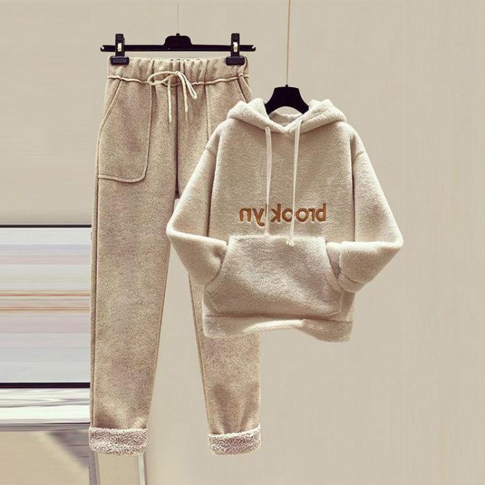 Women's Korean-Style Fleece-Lined Sweatshirt & Nine-Point Wool Pants Set