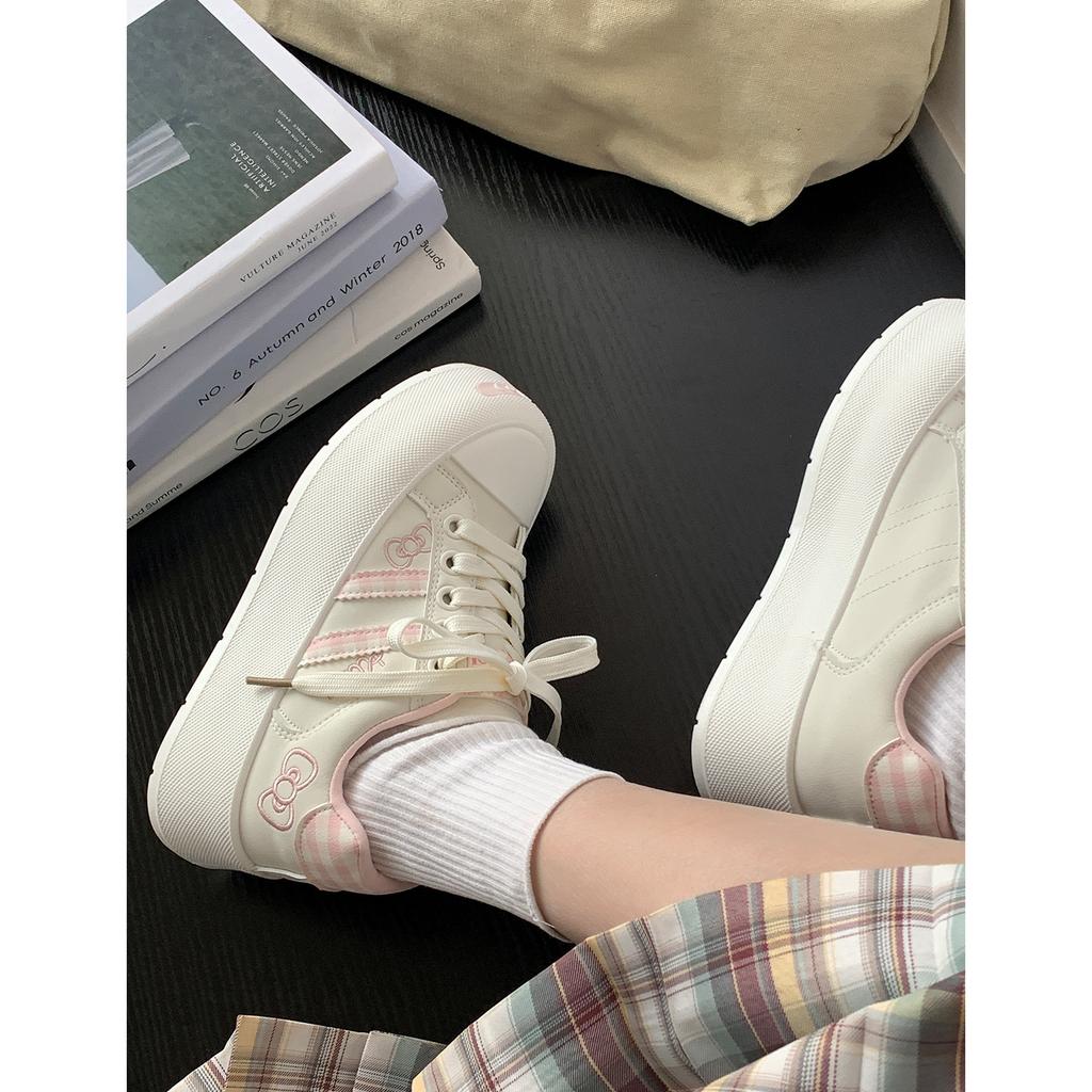 Niche Non-collision Board Shoes Women's 2025 New Summer Korean Version Thick-soled Versatile Casual Student Bread Shoes Tide