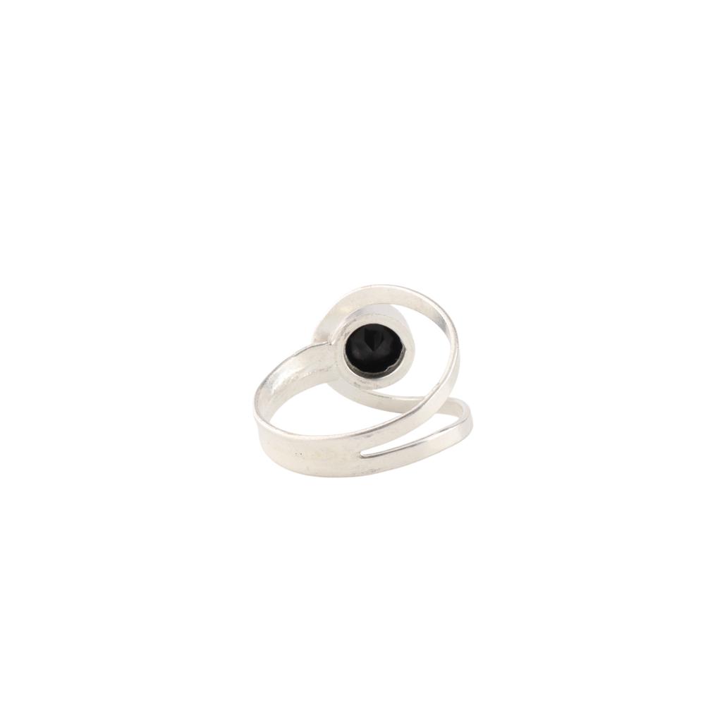 Black Onyx Gemstone 925 Sterling Silver Jewelry Handcrafted Ring Gift For Women RR-68-17