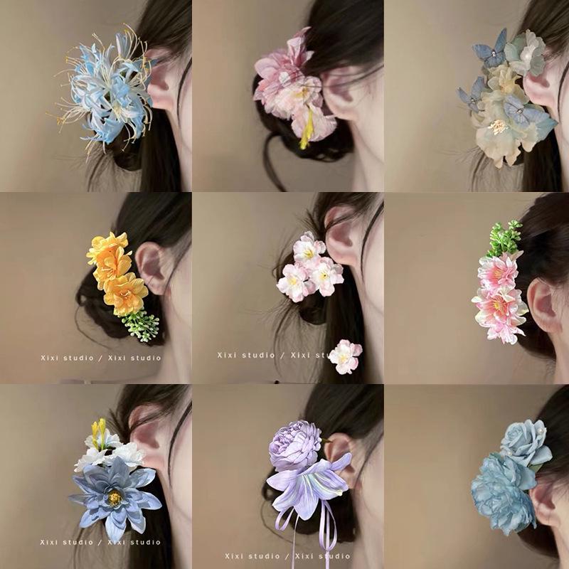 Rain of Flowers: Vintage Butterfly Hairpin for Women in New Chinese Style, Perfect for Hanfu and Cheongsam
