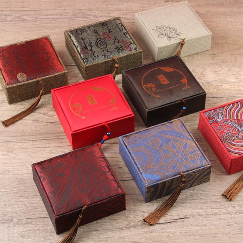 Vintage Tassel Jewelry Box Necklace Jade Bangle Bracelet Pendant Storage Display Box Chinese Style Jewelry Packaging Box