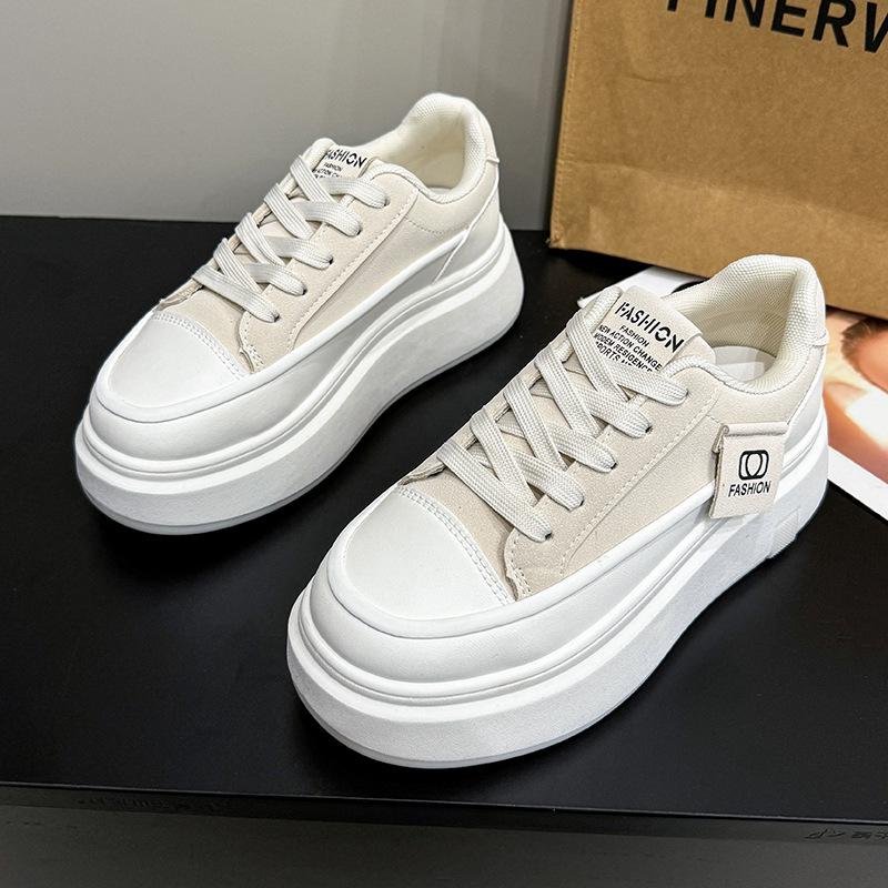 

Customized platform white shoes women s new autumn popular ins in 2025 trendy versatile niche sports and leisure board shoes 40