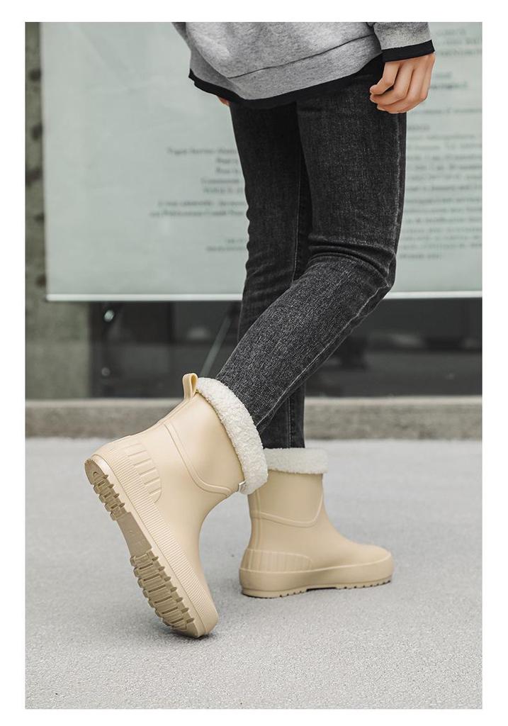 Women's Japanese and Korean Waterproof Non-Slip Rain Boots - Wear-Resistant, Soft Sole, Comfortable for Outdoor and Kitchen