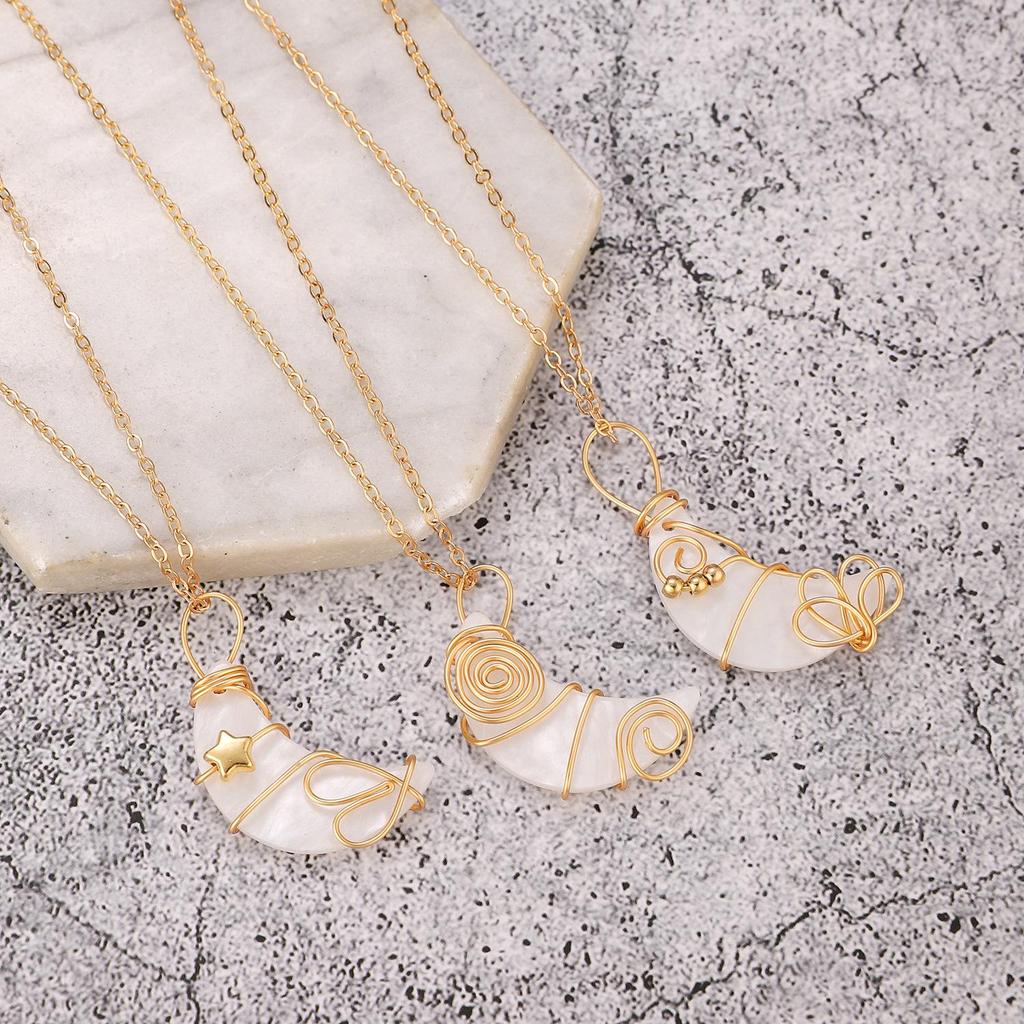 Handmade Moon Pendant Clavicle Necklace - Wire-Wrapped Retro Good Luck Gift for Her