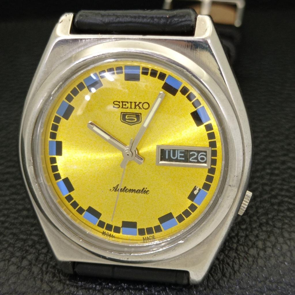 VINTAGE SEIKO 5 AUTOMATIC 7009A JAPAN MENS YELLOW COLOR DIAL WATCH a500073-2 R151a-a500073