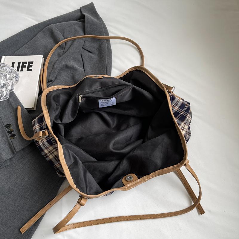 Клетчатая сумка-тоут большой емкости женская сумка через плечо сумка через подмышку — фото 7