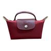Le Pliage Bolsa Tote Nylon Formato Dumpling com Alça de Couro Acabamento em Couro Regular para Mulheres Vermelho Romã 34175919P98