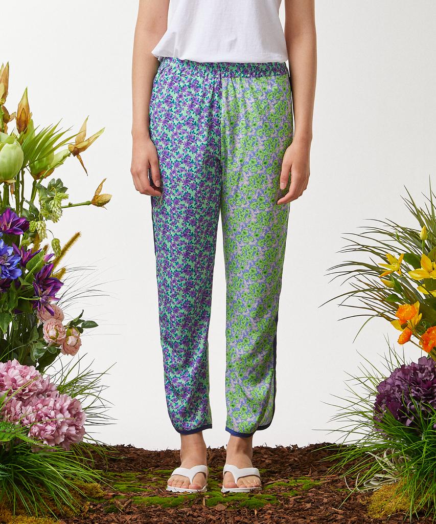 Weibeugeon Bubble Flower Elastic Waist Pants
