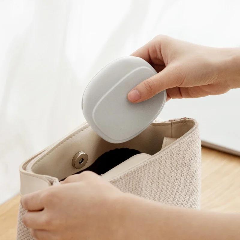 2 PCs Silicone Earphone Data Cable Storage Box Mini Key Box Lipstick Mini Storage Bag Green Light Gray Red