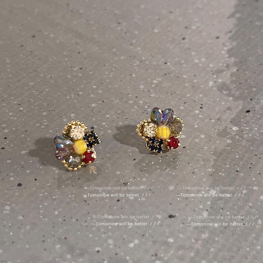 Colorful Crystal Beaded Flower Stud Earrings - Cute Korean Style Women's Jewelry