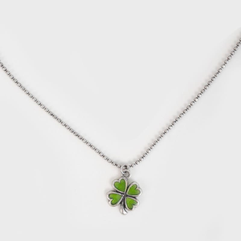 

LingerPiece [Unisex] Green heart clover vintage necklace Free