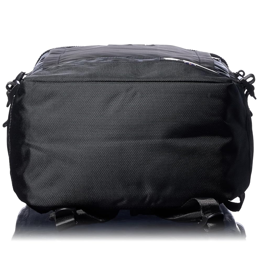 Umbro Backpack Daypack Square with PC Compartment, Bottle Pocket, and Chest Strap
