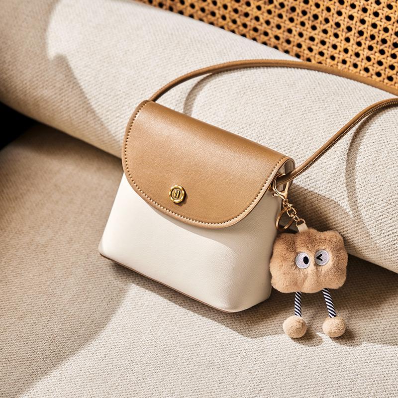 

Mrs. Qiao Handbag Women s 2025 New Autumn Winter Bucket Bag Women s Single Shoulder Crossbody Bag This Year s Trend Genuine Leather Women s Bag Upper Width15CM*Lower Wid