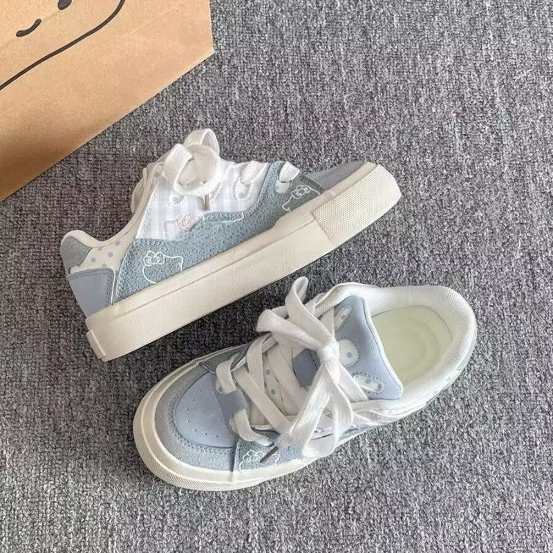 Korean Style Casual Platform Sneakers Women Cute Bread Shoes White Pink Blue