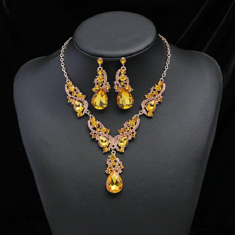 

3PC Fashion Charm Zircon Set with Rhinestone Crystal, Large Water Drop Necklace, Earrings, Bridal Wedding Accessories -9249