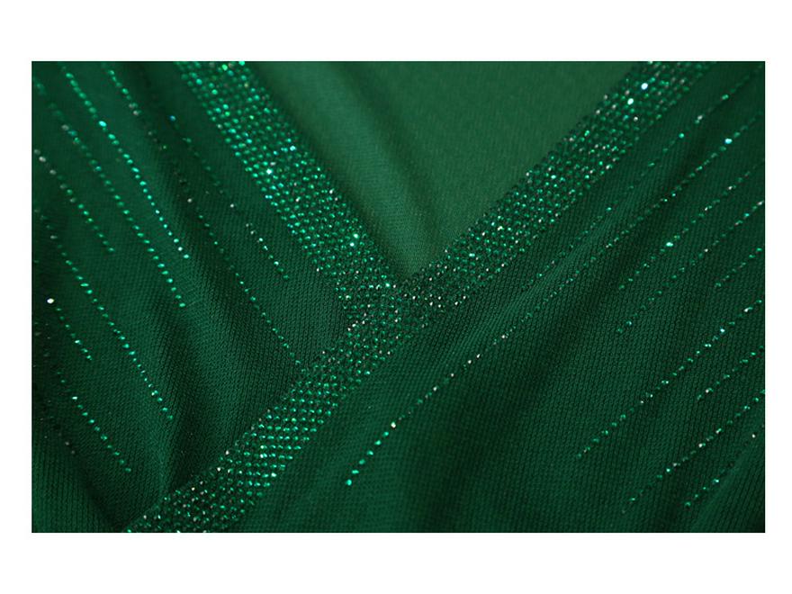 European Spring/Summer 2023 V-neck Mesh T-shirt with Rhinestone Cutout: Women's Fashionable Slimming Base Shirt